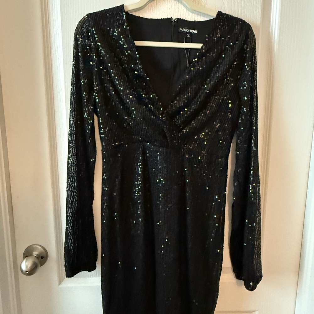 Fashion Nova Glittering Black Long Sleeve Dress